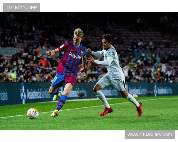 巴萨关键比赛表现起伏情况持续,对赛季走势形成制约 巴萨关键比赛表现起伏情况持续,对赛季走势形成制约